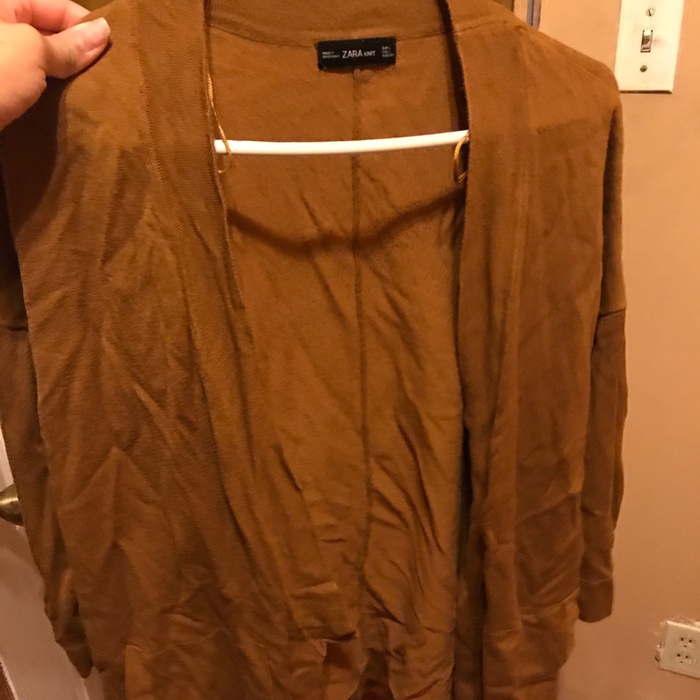 Zara knitted camel sweater